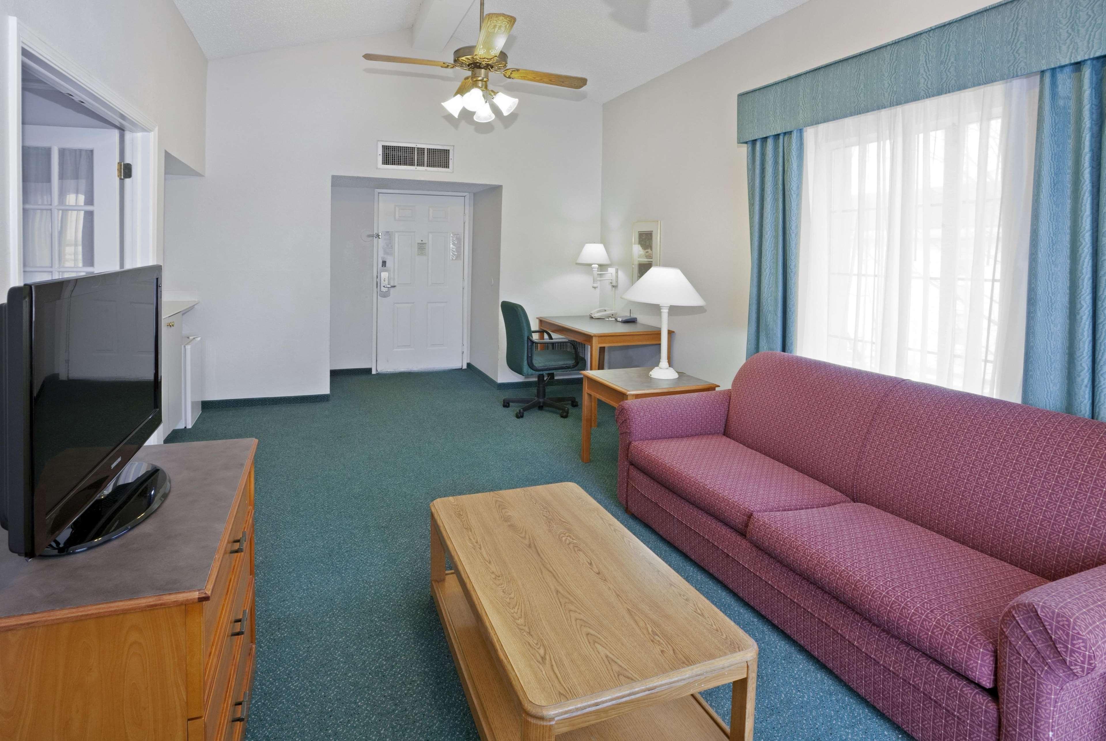 La Quinta Inn By Wyndham Omaha West Esterno foto