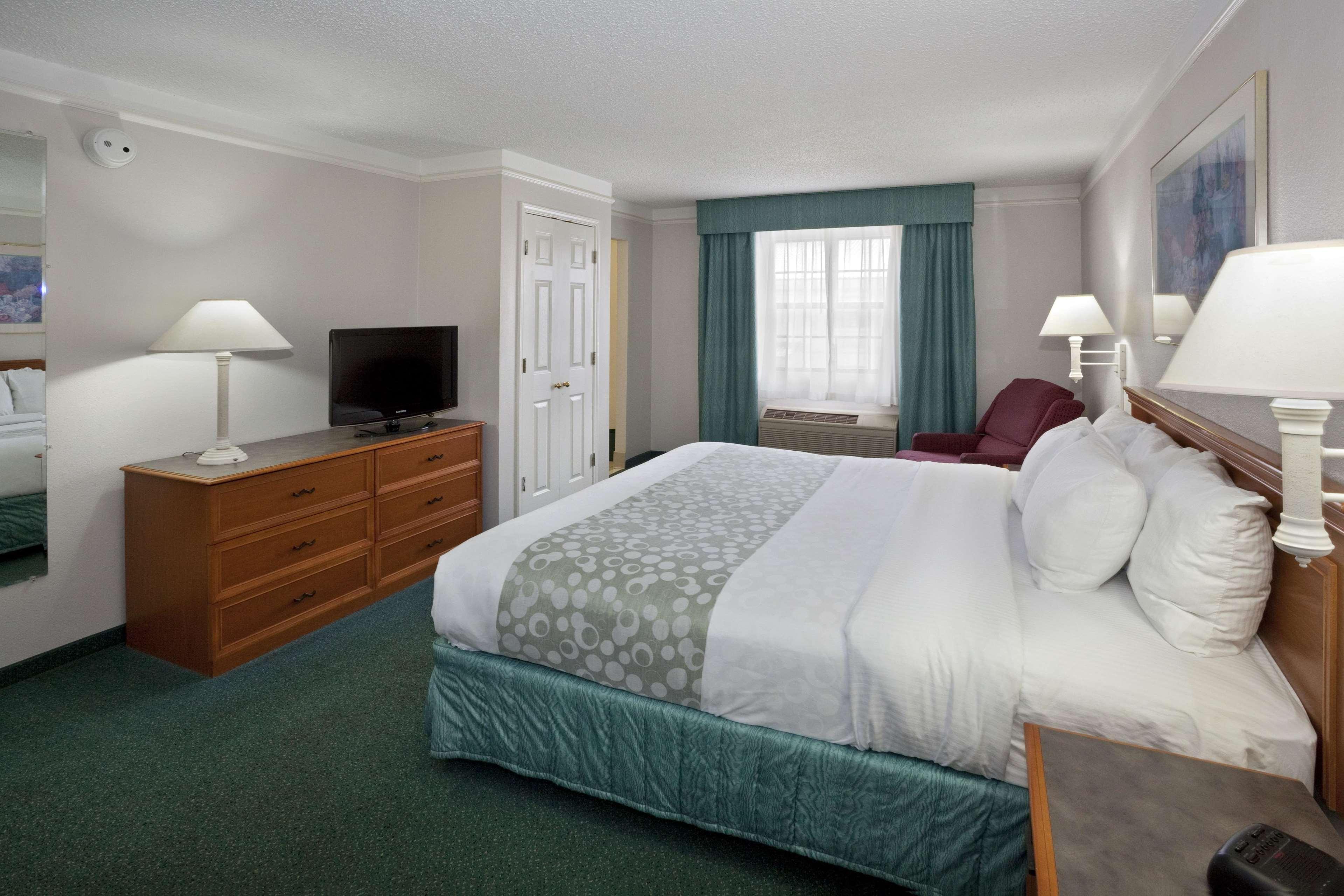 La Quinta Inn By Wyndham Omaha West Esterno foto