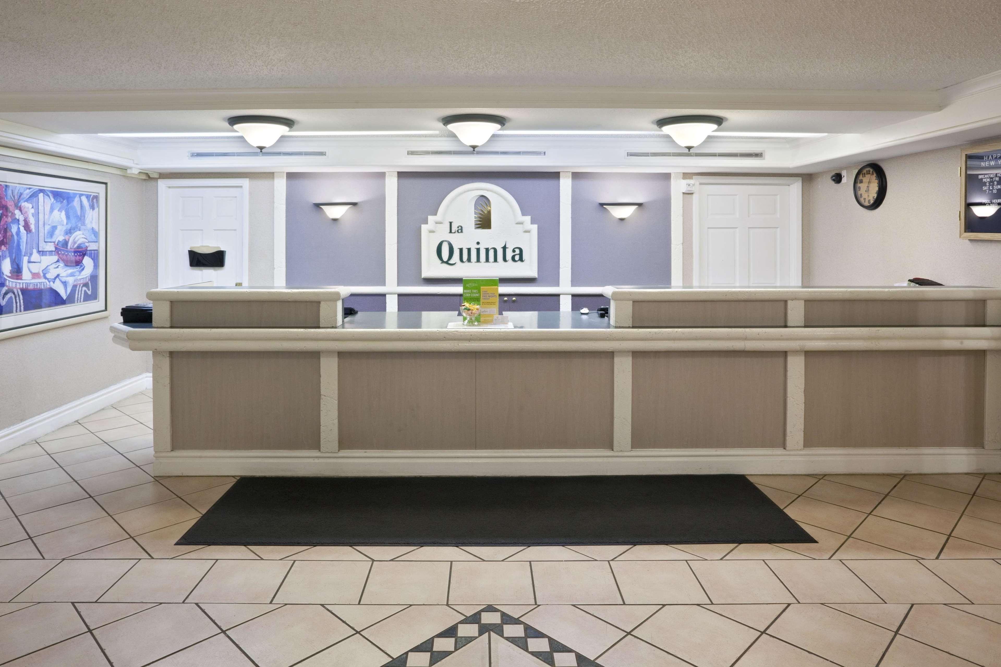 La Quinta Inn By Wyndham Omaha West Esterno foto